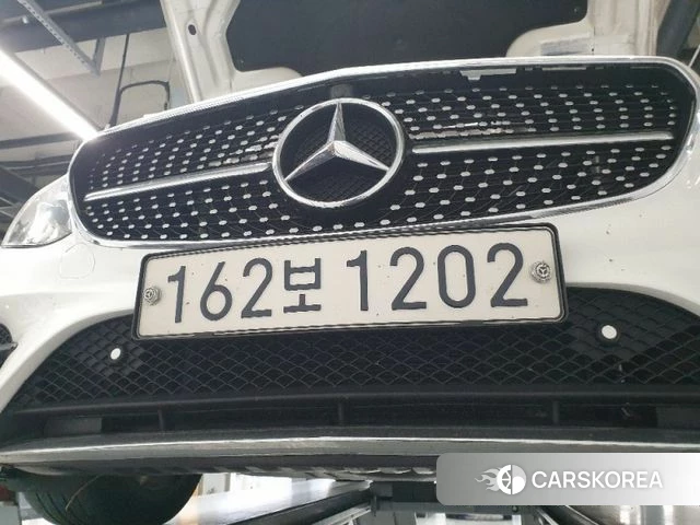 Mercedes-Benz E-Class W213 2020 Белый из Кореи