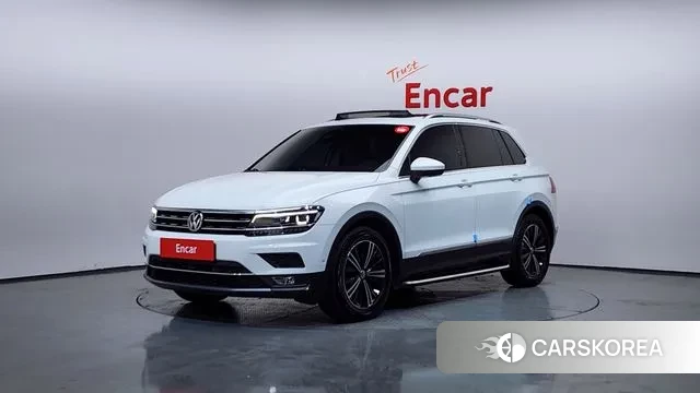 Volkswagen Tiguan second Generation 2019 Белый из Кореи