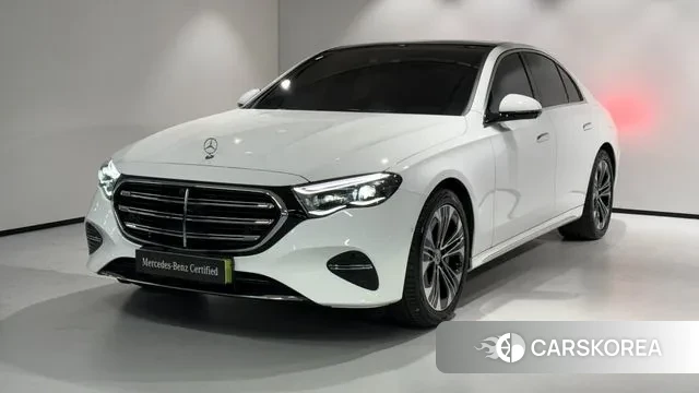 Mercedes-Benz E-Class W214 2025 Белый из Кореи