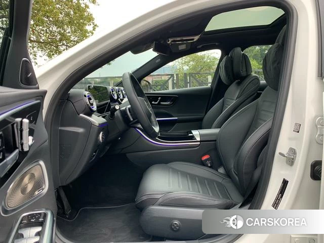 Mercedes-Benz Class C 2024 Белый из Китая
