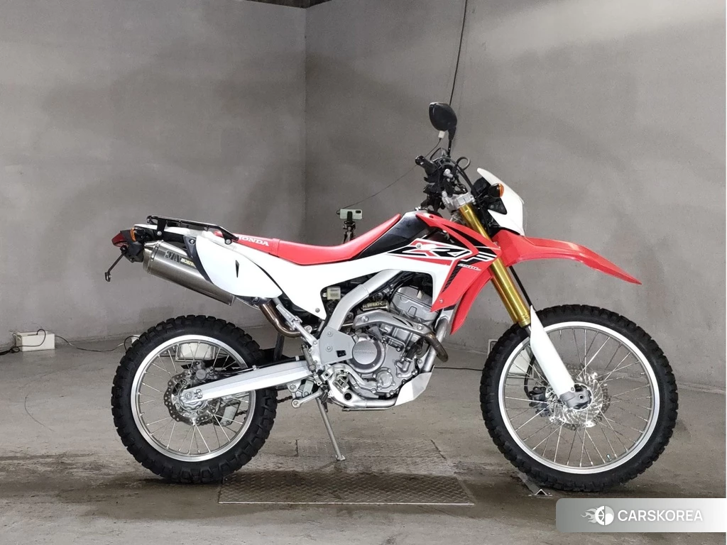 Проданный Honda CRF250L 2015 из Японии