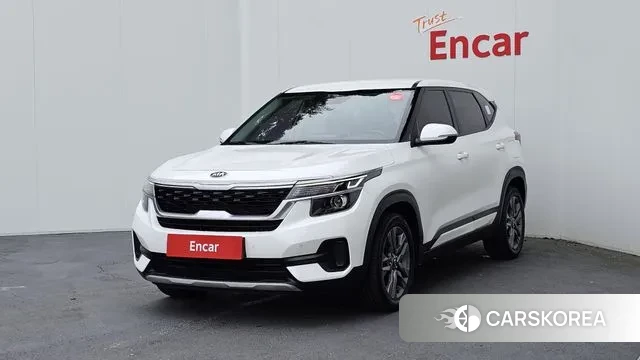 Kia Seltos 2020 Белый из Кореи