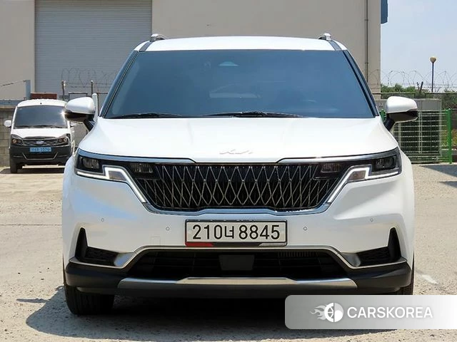 Kia Carnival 4th generation 2023 Белый из Кореи