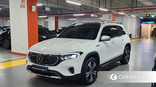 Mercedes-Benz EQB X243 2023 Белый из Кореи