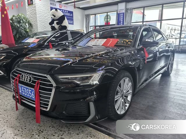 Audi A6L 2021 Черный из Китая