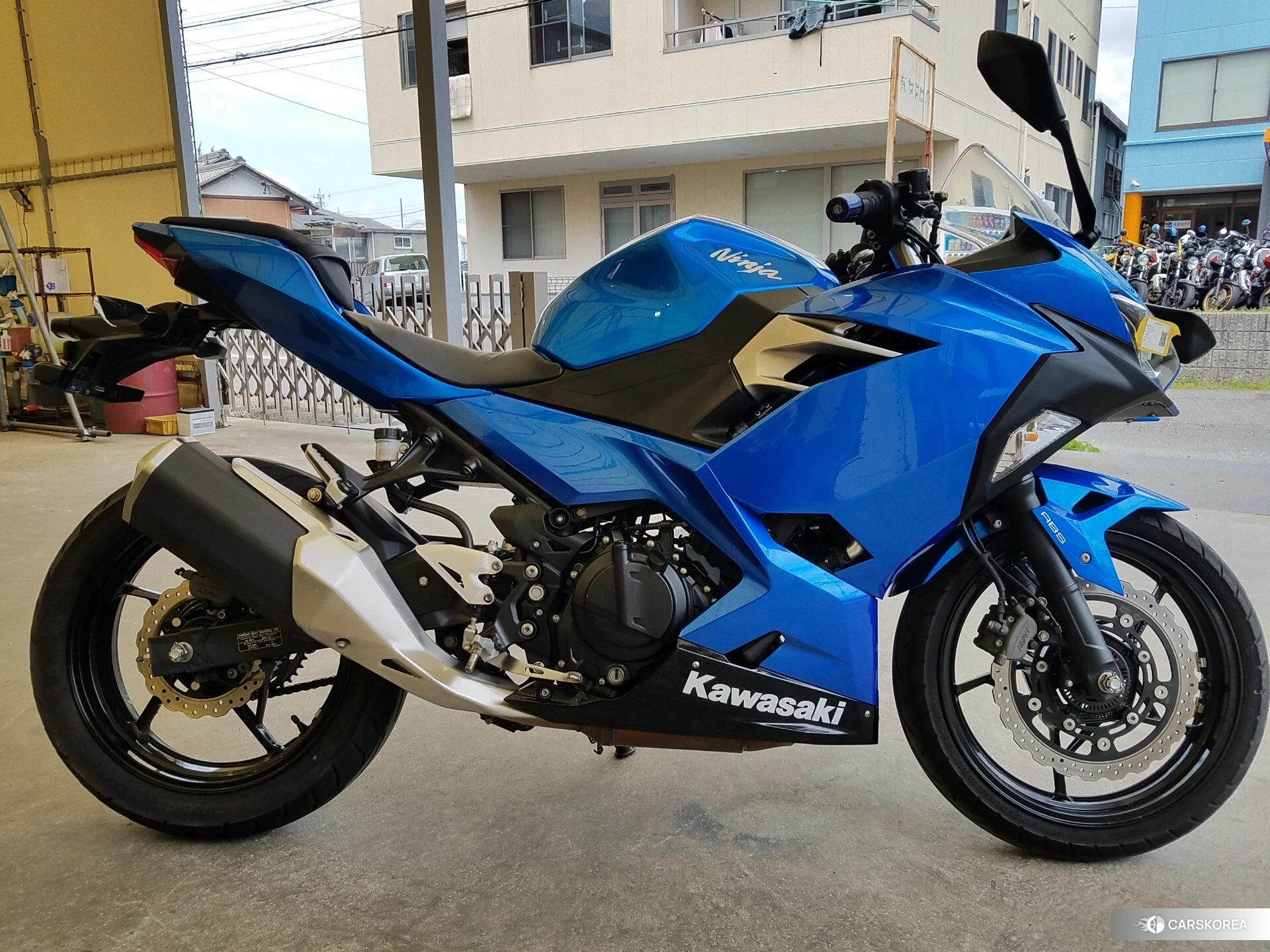 Проданный Kawasaki NINJA 250 2018 из Японии, фото 2