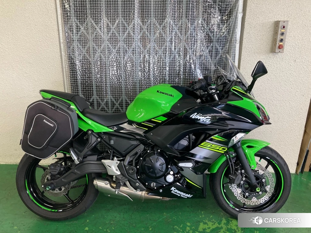 Проданный Kawasaki Ninja 650 ABS KRT 2019 из Японии