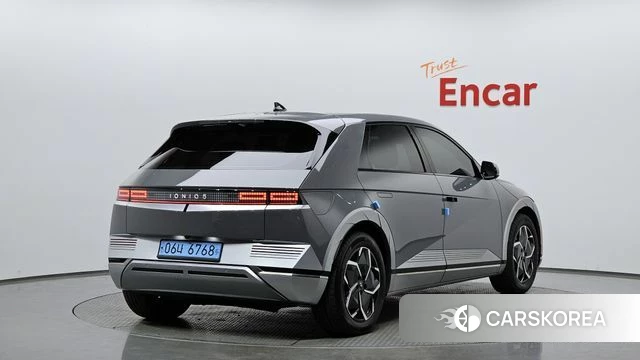 Hyundai Ionic 5 2023 Серебряный из Кореи