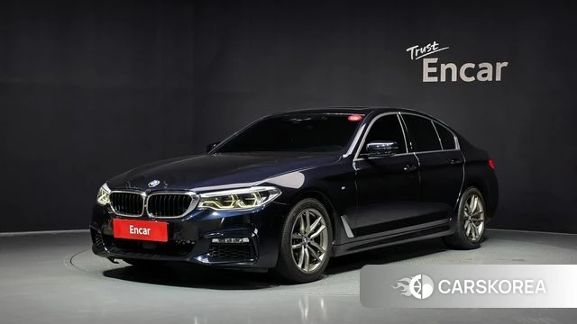 BMW 5 Series (G30) 2018 Черный из Кореи