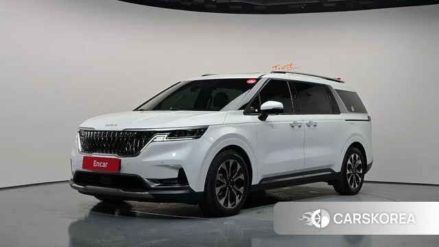 Kia Carnival 4th generation 2023 Белый из Кореи