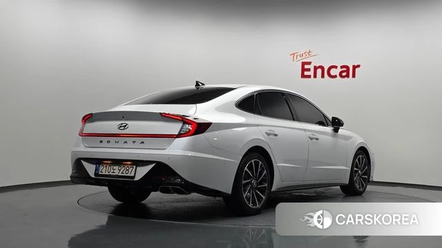 Hyundai Sonata (DN8) 2022 Белый из Кореи