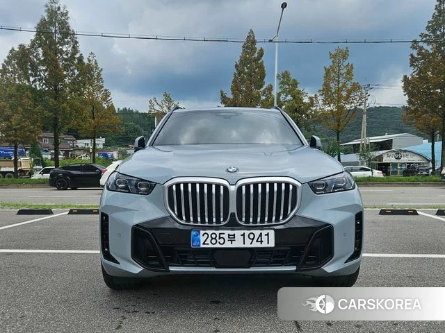BMW X5 (G05) 2025 Светло-зеленый из Кореи