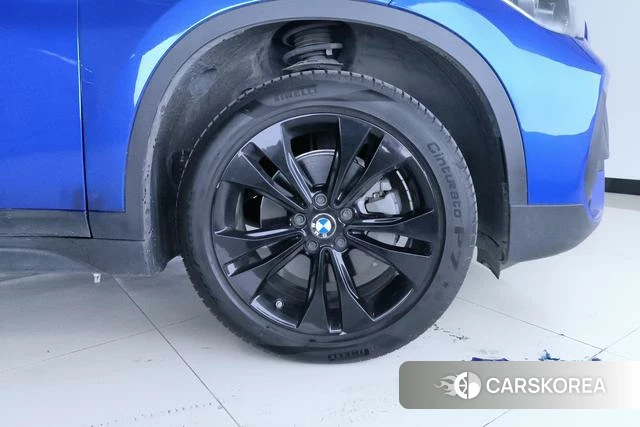 BMW X1 2020 Синий из Китая