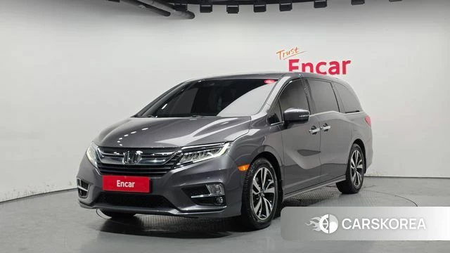 Honda Odyssey 2018 Серый из Кореи