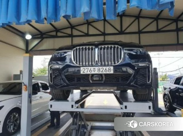 BMW X7 (G07) 2020 Черный из Кореи