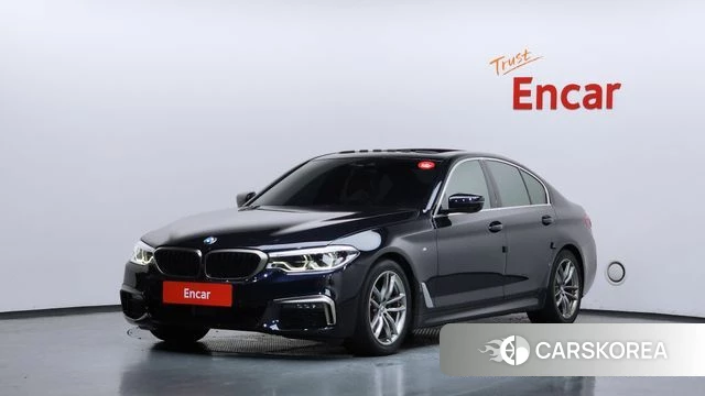 BMW 5 Series (G30) 2019 Черный из Кореи