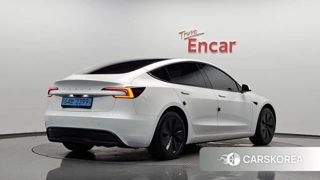 Tesla Model 3 2024 Белый из Кореи