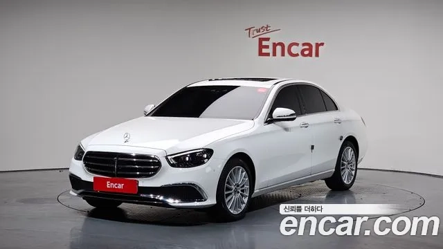 Mercedes-Benz E-Class W213 2021 Белый из Кореи