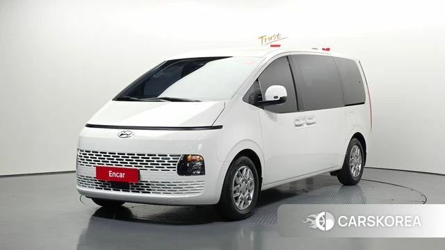 Hyundai Staria 2021 Белый из Кореи