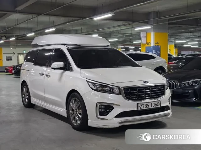 Kia The New Carnival 2019 Белый из Кореи