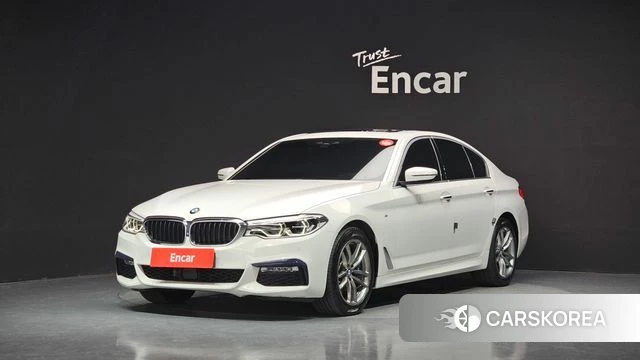 BMW 5 Series (G30) 2018 Белый из Кореи