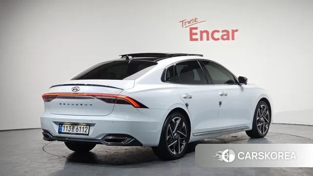 Hyundai The New Grandeur IG 2022 Белый из Кореи