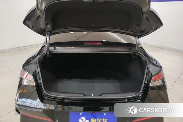 Hyundai Elantra 2025 Черный из Китая