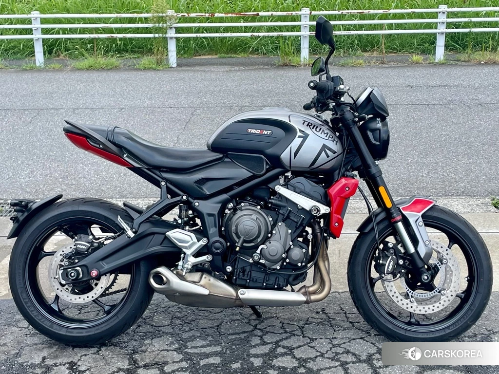 Проданный Triumph TRIDENT 660 2021 из Японии