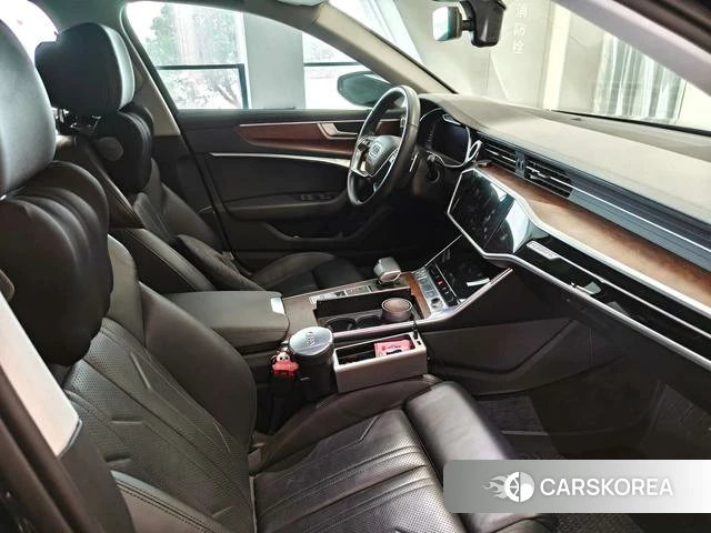 Audi A6 (import) 2020 Синий из Китая