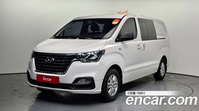 Hyundai The New Grand Starex 2019 Белый из Кореи