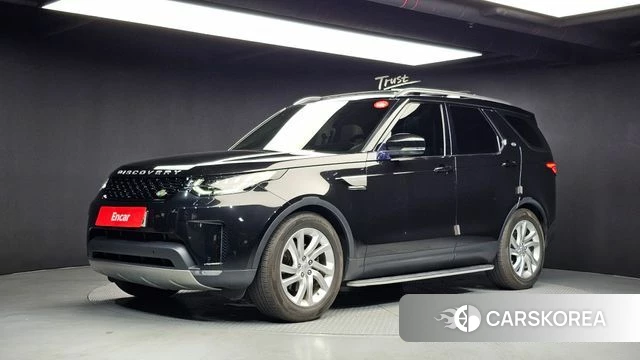 Land Rover Discovery 5 2018 Черный из Кореи