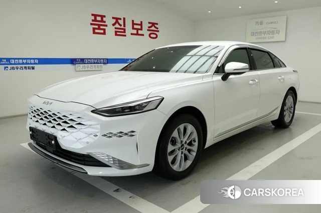 Kia K8 2022 Белый из Кореи