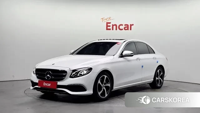 Mercedes-Benz E-Class W213 2020 Белый из Кореи