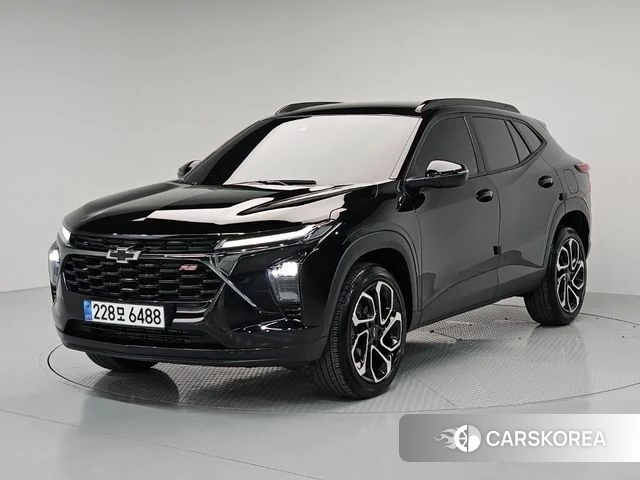 Chevrolet (GM Daewoo) Trax Crossover 2024 Черный из Кореи