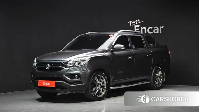 Ssangyong Rexton Sports 2018 Серый из Кореи