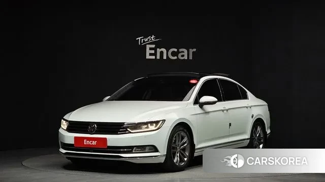 Volkswagen Passat GT (B8) 2018 Белый из Кореи
