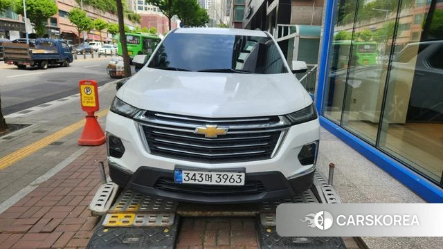 Chevrolet (GM Daewoo) Traverse 2023 Белый из Кореи