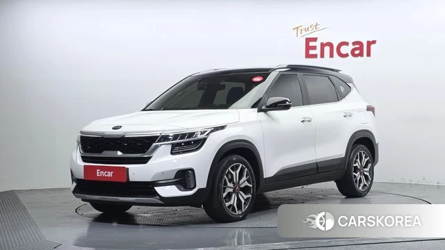 Kia Seltos 2021 Белый из Кореи