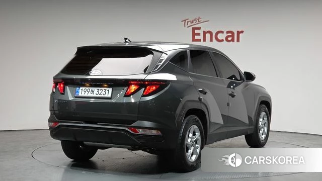 Hyundai Tucson (NX4) 2021 Серый из Кореи