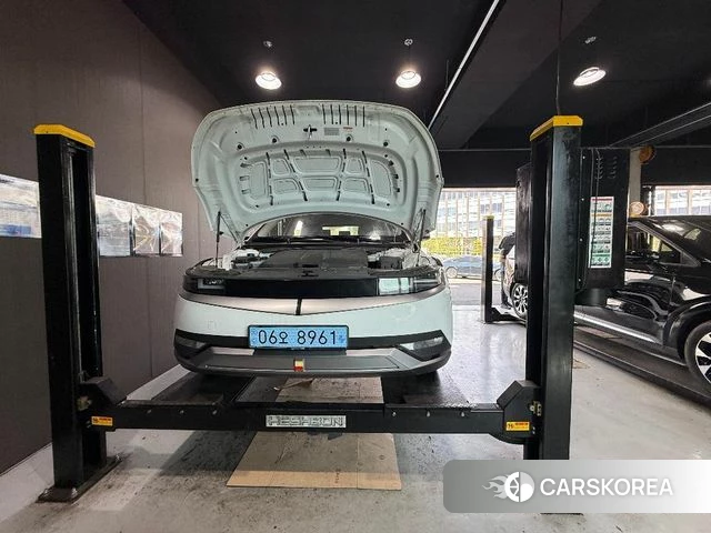 Hyundai Ionic 5 2021 Белый из Кореи