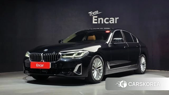 BMW 5 Series (G30) 2021 Черный из Кореи