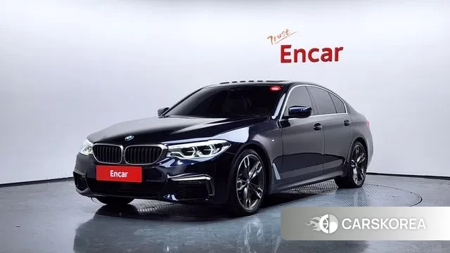 BMW 5 Series (G30) 2019 Черный из Кореи