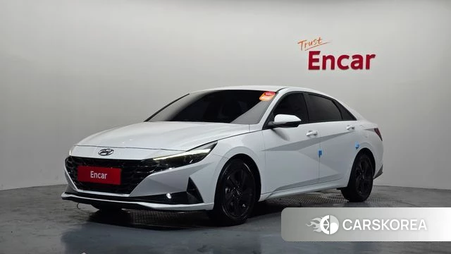 Hyundai Avante Hybrid (CN7) 2023 Белый из Кореи