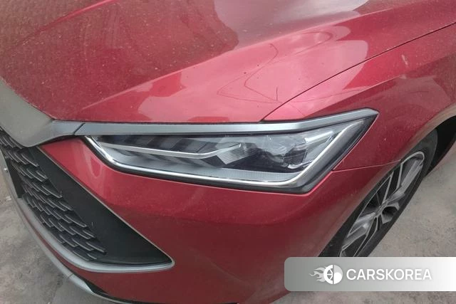 BYD Qin PLUS DM 2022 Красный из Китая
