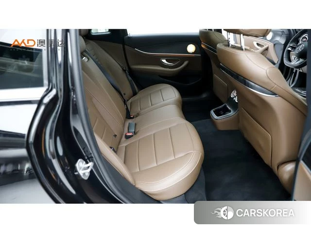 Mercedes-Benz E-class PHEV 2023 Черный из Китая