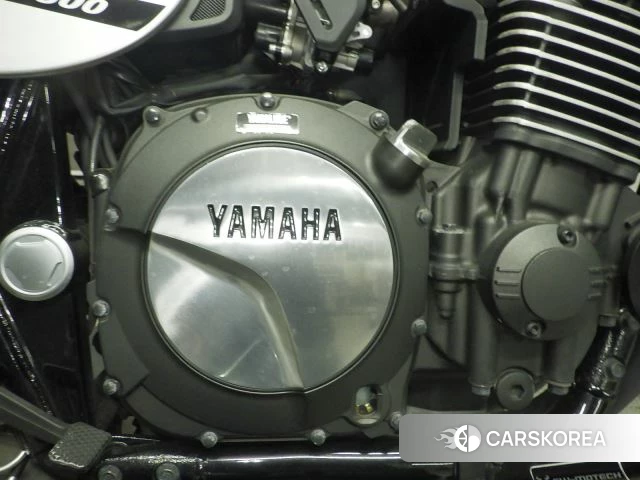 Engine photo