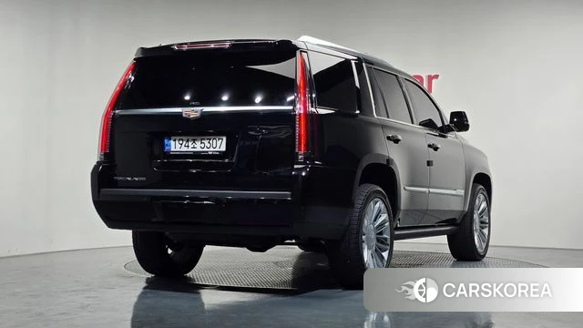 Cadillac Escalade 2019 Черный из Кореи