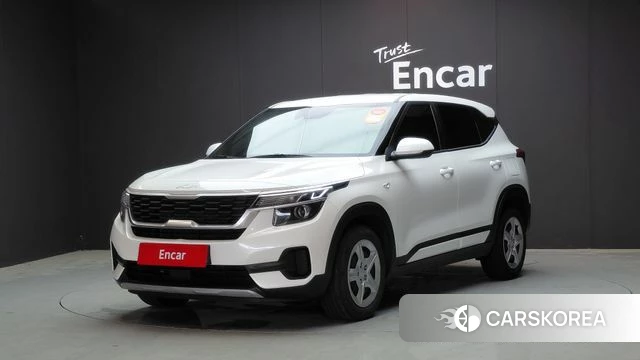 Kia Seltos 2022 Белый из Кореи