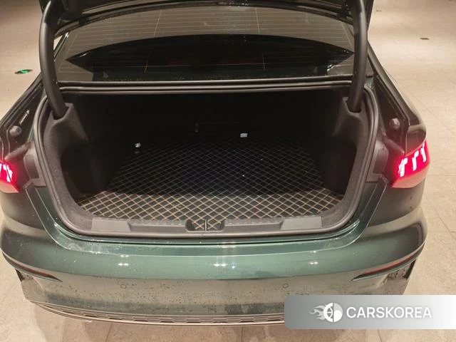 Audi A3 2023 Зеленый из Китая