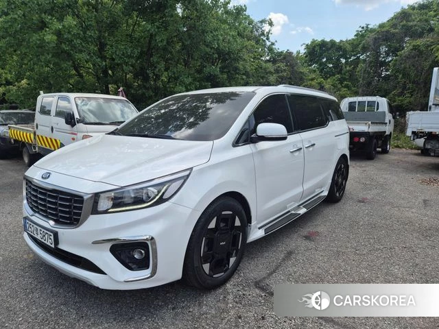 Kia The New Carnival 2018 Белый из Кореи
